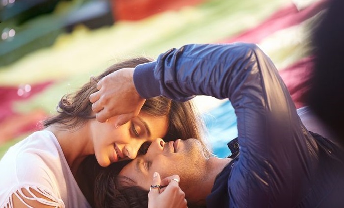 সুখী হতে চাইলে বাদ দিন কিছু বিষয়