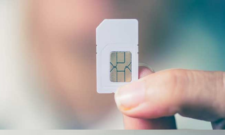 মোবাইল ফোনের সিম কার্ড এক কোণা কাটা থাকে যে কারণে! সিম কার্ড
